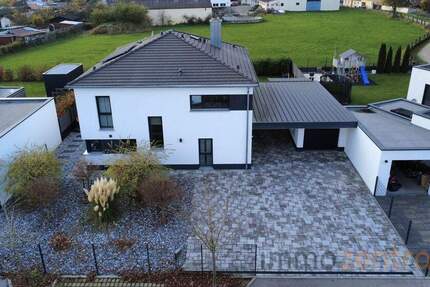 Haus Wassertrüdingen - 5 Zimmer, 196 m&sup2;, 700.000&euro; | Angebot:24112952