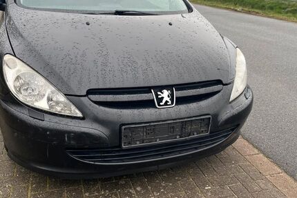 Peugeot 307 223.000 km 899 € Braunschweig 38100