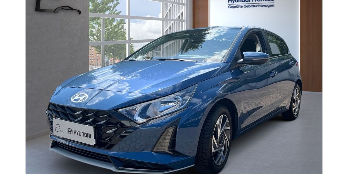 Hyundai i20 15.101 km 18.990 &euro; Schiffweiler 66578