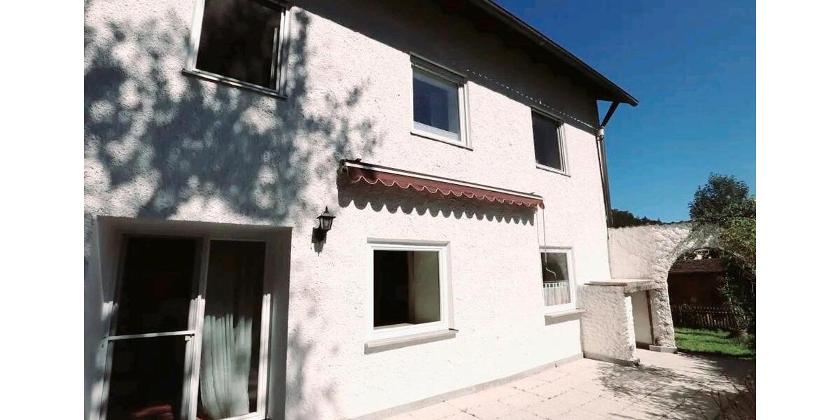 Mehrfamilienhaus, Wohnhaus Kinding - 15 Zimmer, 550 m&sup2;, 690.000&euro; | Angebot:23386748