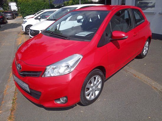 Toyota Yaris 159.800 km 3.980 &euro; Dortmund 44287