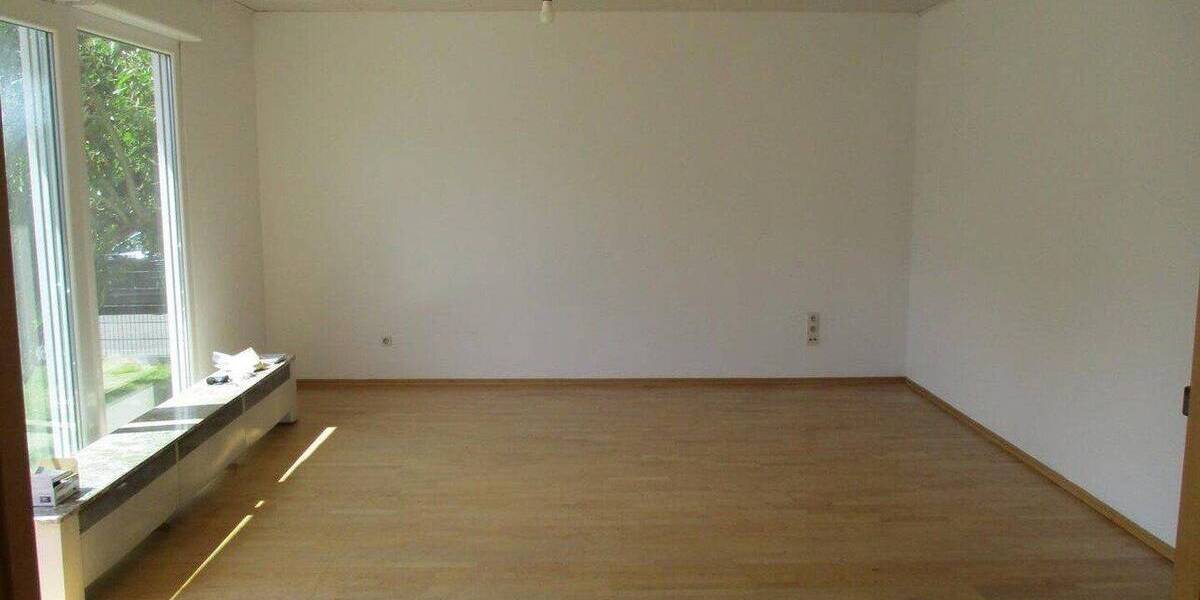Einfamilienhaus Friedberg Bruchenbrücken - 7 Zimmer, 132 m&sup2;, 1.500&euro; | Angebot:26891993