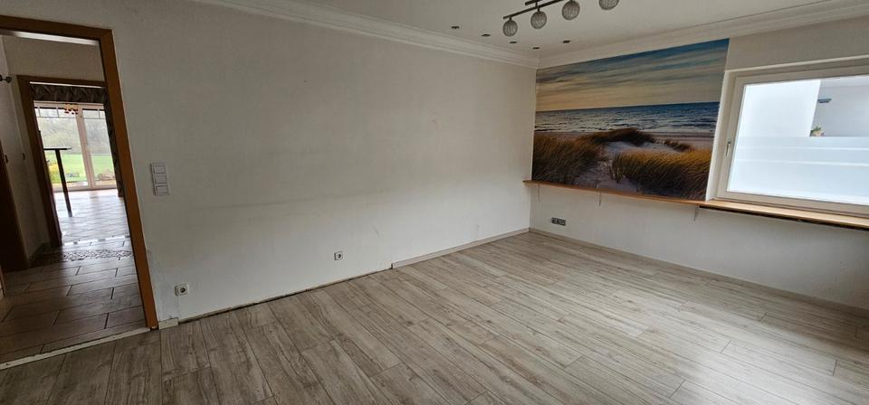 Einfamilienhaus Wächtersbach - 6 Zimmer, 165 m&sup2;, 398.000&euro; | Angebot:26505004