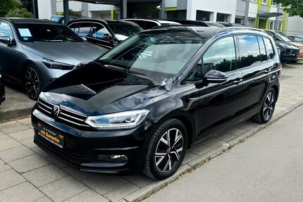 VW Touran 47.000 km 28.900 &euro; München 81673