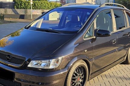 Opel Zafira 189.000 km 6.900 &euro; Idstein 65510