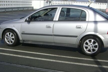 Opel Astra 173.400 km 2.790 &euro; Berlin 13435