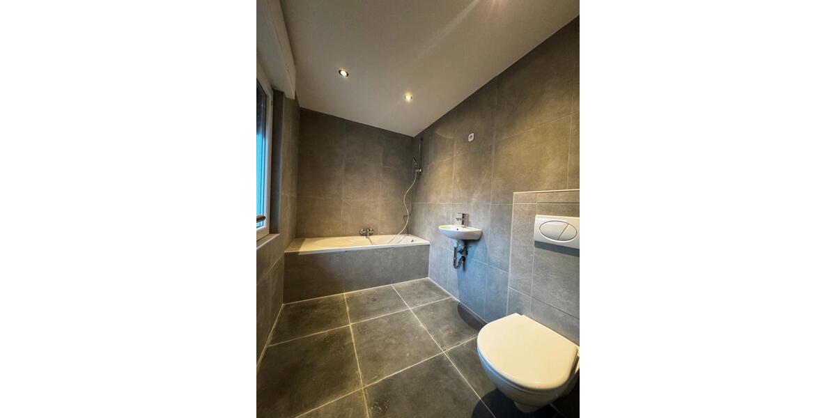 Reihenhaus Übach-Palenberg Palenberg - 5 Zimmer, 135 m&sup2;, 1.500&euro; | Angebot:25734663