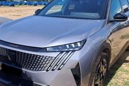 Peugeot 5008 18.386 km 30.485 &euro; Rüsselsheim 65428