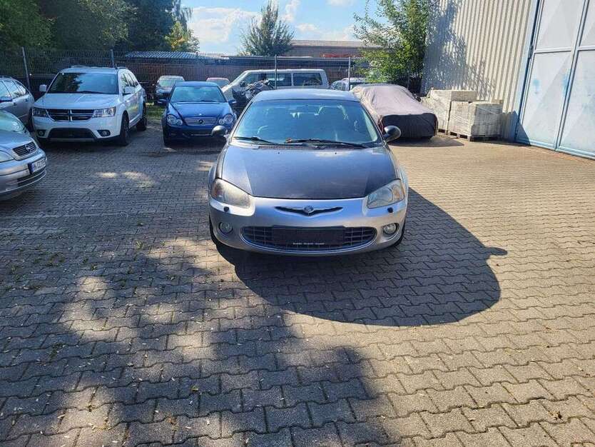 Chrysler Sebring 223.488 km 2.699 € Heilbronn 74080