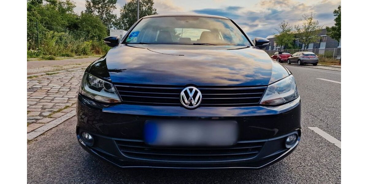 VW Jetta 131.000 km 6.999 &euro; Berlin 13581
