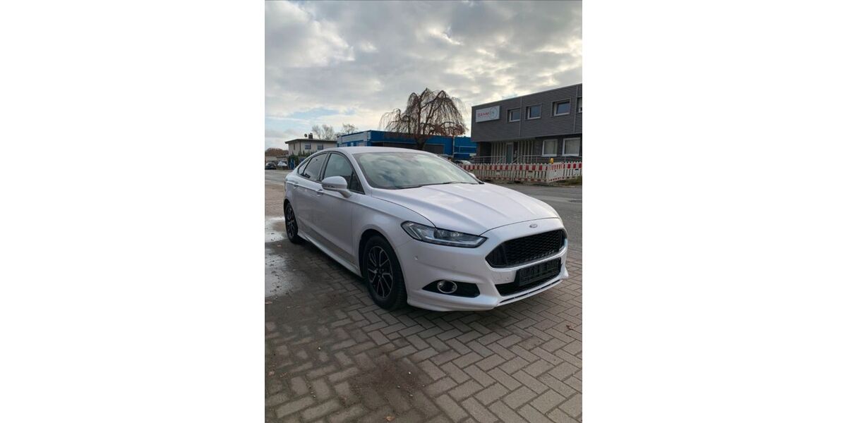 Ford Mondeo 91.000 km 13.985 &euro; Paderborn 33098
