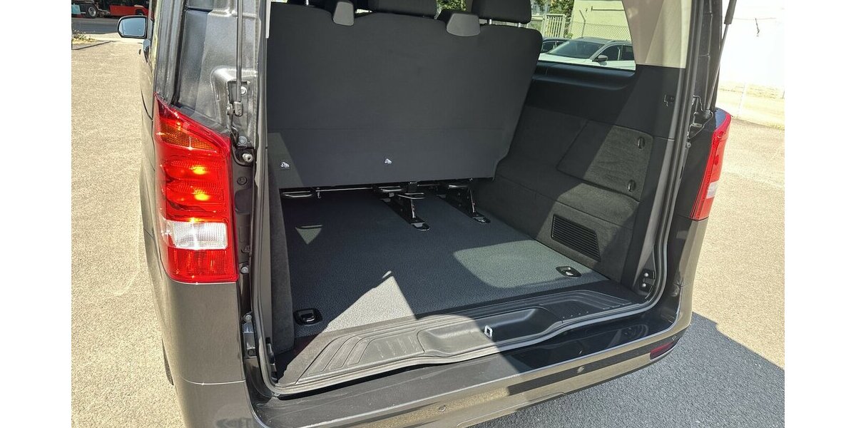 Mercedes-Benz Vito Tourer 116 CDI RWD extralang PRO 2,5 to AHK 11.364 km 49.861 &euro; Mainz 55122