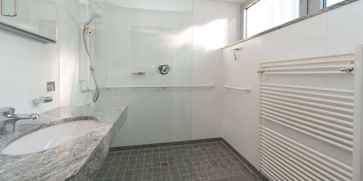 Bungalow Neuss Uedesheim - 4 Zimmer, 160 m&sup2;, 799.000&euro; | Angebot:26672404