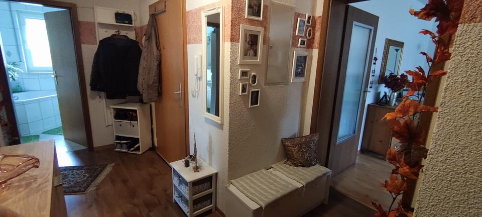 Etagenwohnung Grünberg - 3 Zimmer, 90 m&sup2;, 229.000&euro; | Angebot:24716036