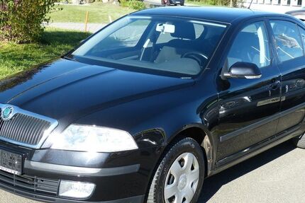 Skoda Octavia 103.810 km 2.999 &euro; Oberviechtach 92526