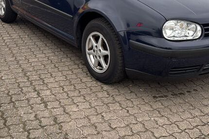 VW Golf 178.000 km 1.990 &euro; Herxheim 76863