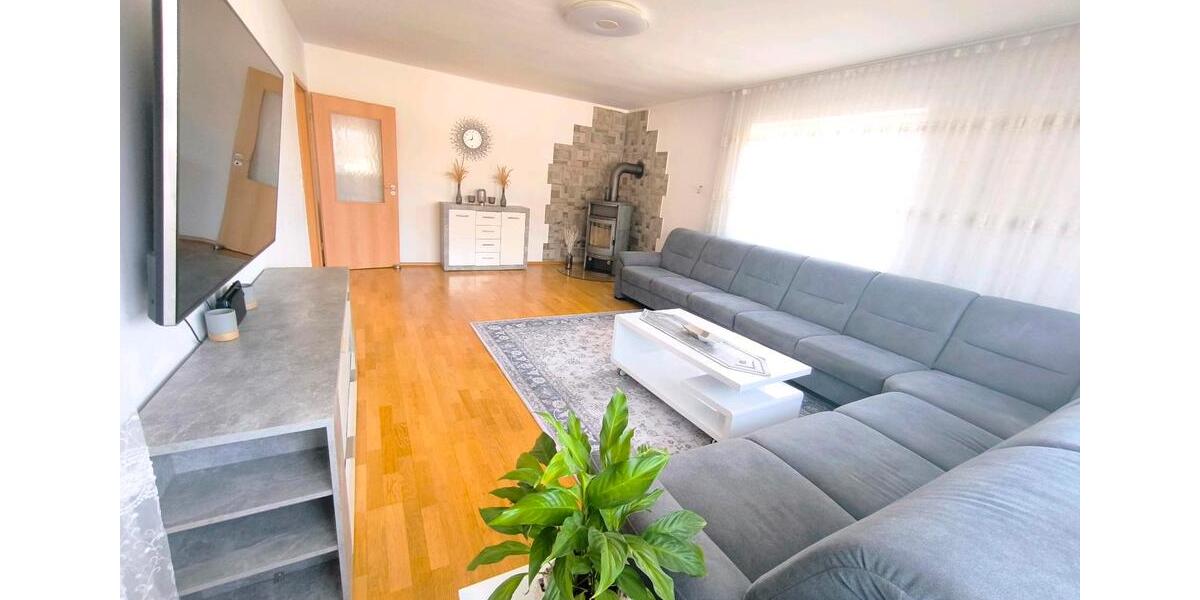 Etagenwohnung Schliengen - 5 Zimmer, 120 m&sup2;, 389.000&euro; | Angebot:27120850