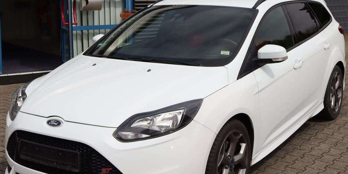 Ford Focus 126.500 km 12.990 &euro; Rot am See 74585