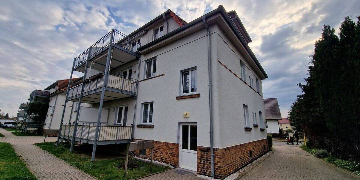Etagenwohnung Zwenkau - 3 Zimmer, 64 m&sup2;, 115.000&euro; | Angebot:26694847