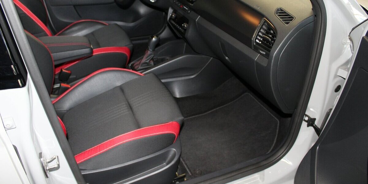 Skoda Fabia Monte Carlo 48.273 km 15.900 &euro; Wülfershausen 97535