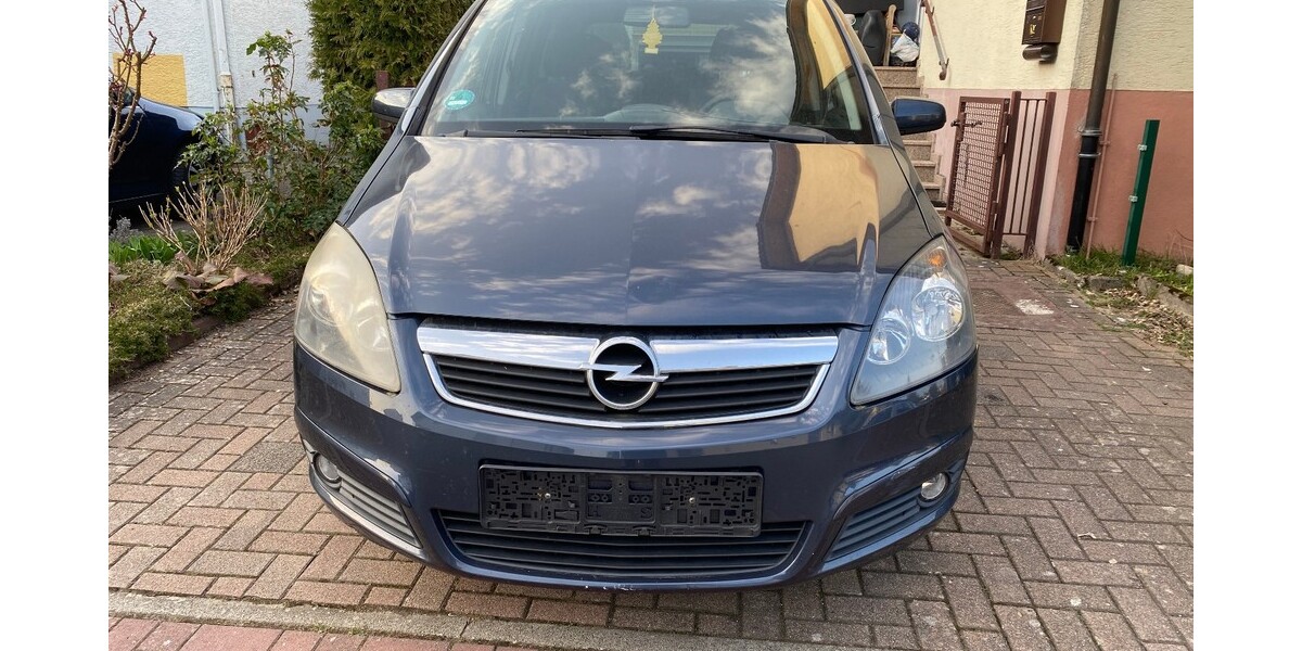 Opel Zafira B 240.607 km 1.960 &euro; Mauer 69256