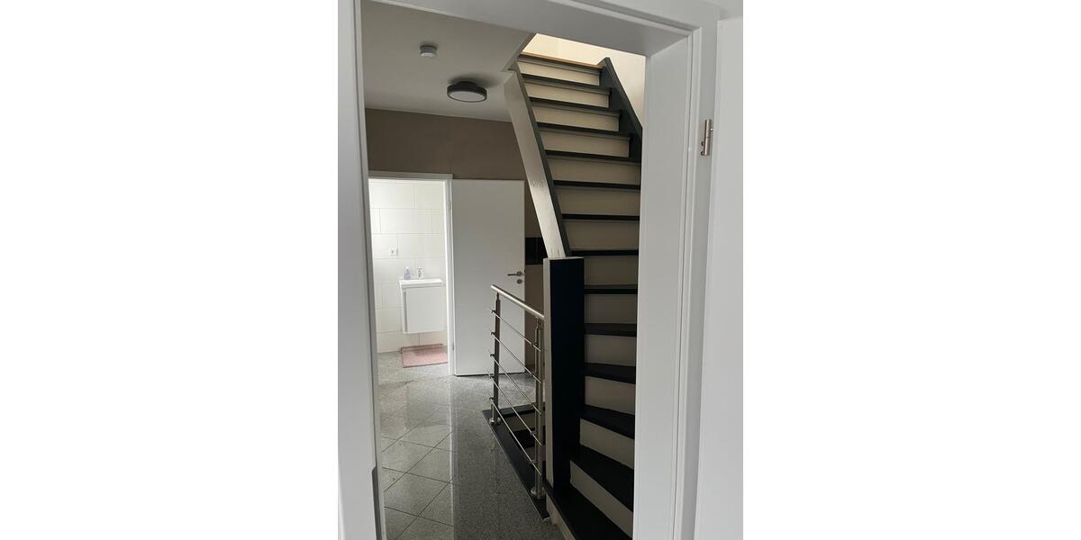 Einfamilienhaus Remagen - 4 Zimmer, 110 m&sup2;, 1.600&euro; | Angebot:24695980