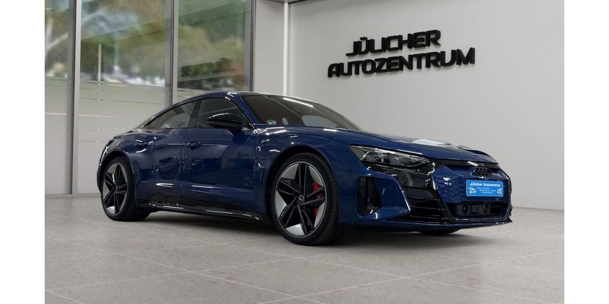 Audi e-tron GT 17.700 km 67.990 &euro; Jülich 52428