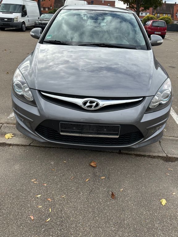Hyundai i30 133.374 km 3.990 € Nördlingen 86720