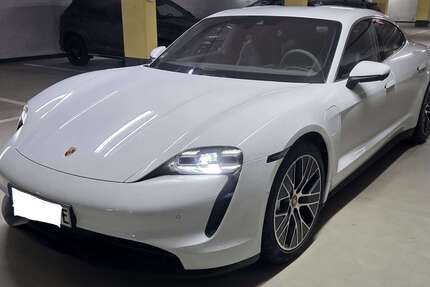 Porsche Taycan 15.000 km 85.000 &euro; Paderborn 33102