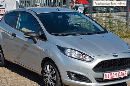 Ford Fiesta 212.000 km 2.750 &euro; Düren 52353
