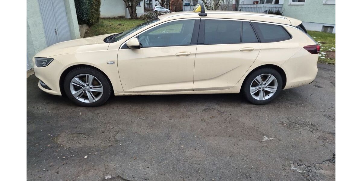 Opel Insignia 255.000 km 8.000 &euro; Paderborn 33102