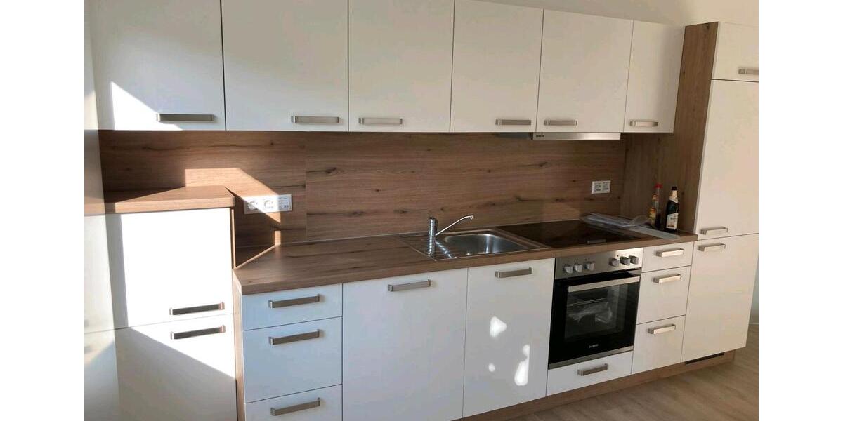 Erdgeschoßwohnung Sulzfeld - 4 Zimmer, 132 m&sup2;, 1.015&euro; | Angebot:26288314