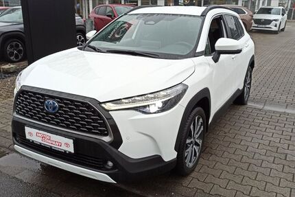 Toyota Corolla Cross 30.109 km 32.990 &euro; Berlin 13403