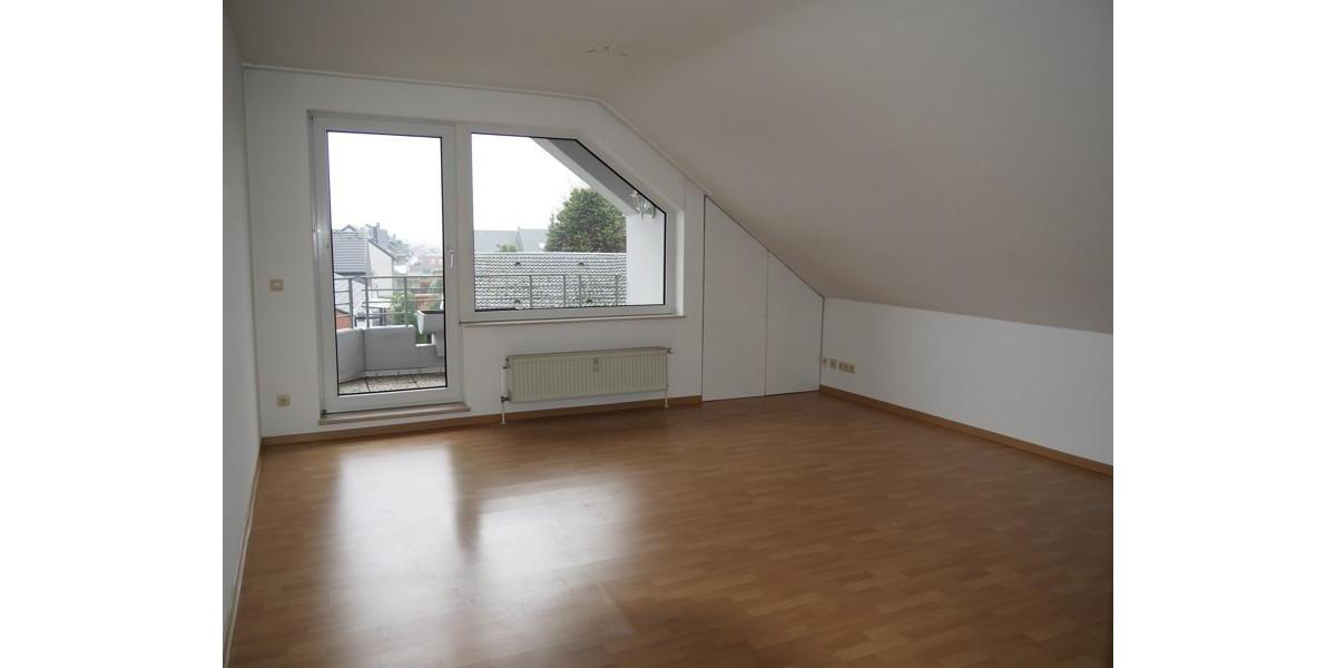Dachgeschoßwohnung Aachen Aachen-Mitte - 2 Zimmer, 49 m&sup2;, 298&euro; | Angebot:25750086
