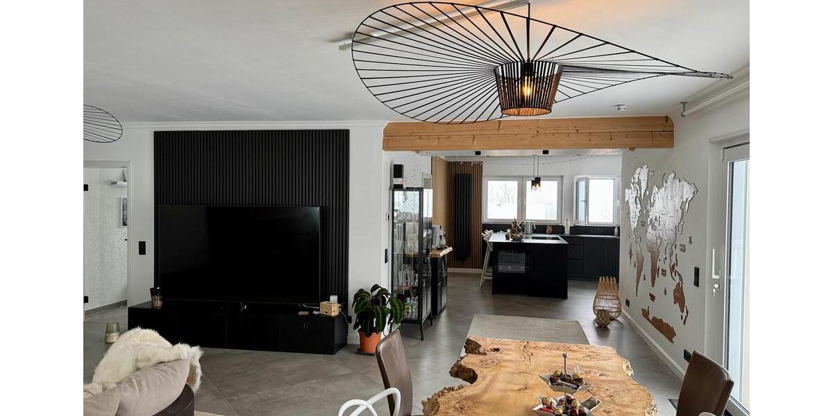 Einfamilienhaus Weilburg - 10 Zimmer, 330 m&sup2;, 870.000&euro; | Angebot:27075960