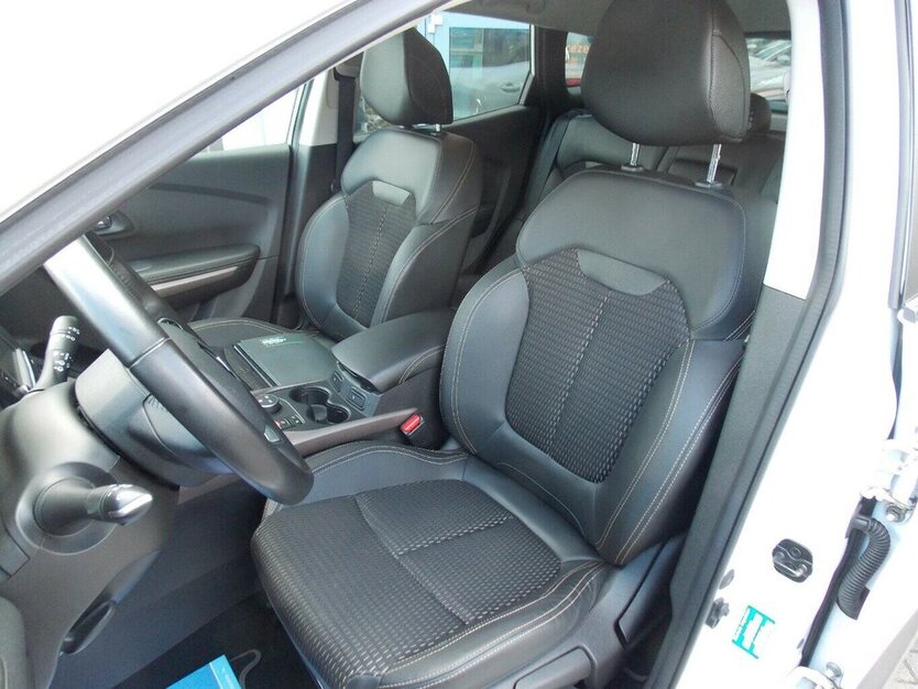 Renault Kadjar ENERGY dCi 110 EDC Limited Limited 98.000 km 10.990 € Rudolstadt 07407