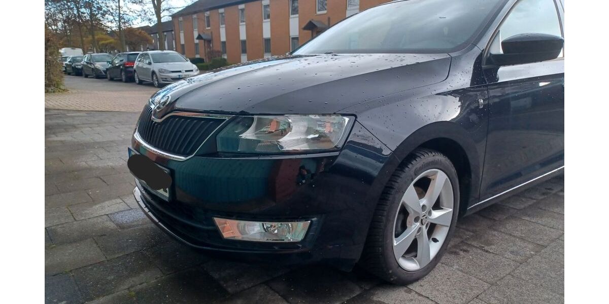 Skoda Rapid 155.800 km 5.900 &euro; Neuss 41462