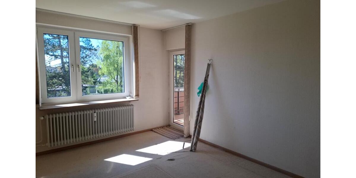 Dachgeschoßwohnung Halstenbek - 4 Zimmer, 93 m&sup2;, 270.000&euro; | Angebot:26855344
