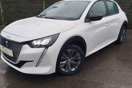 Peugeot 208 50.074 km 17.199 € Heilbronn 74076