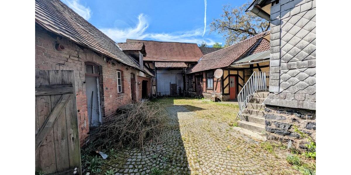 Bauernhaus, Landhaus Ortenberg - 6 Zimmer, 100 m&sup2;, 160.000&euro; | Angebot:26954707