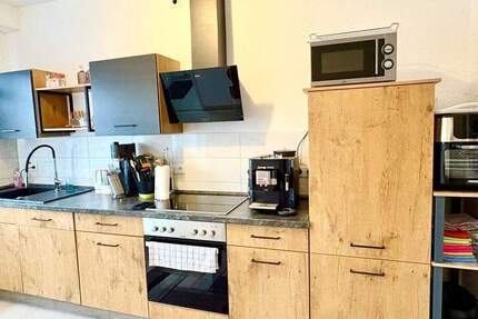 Großzügige 4 Zimmer Wohnung mit eigenem Garten 4 zimmer