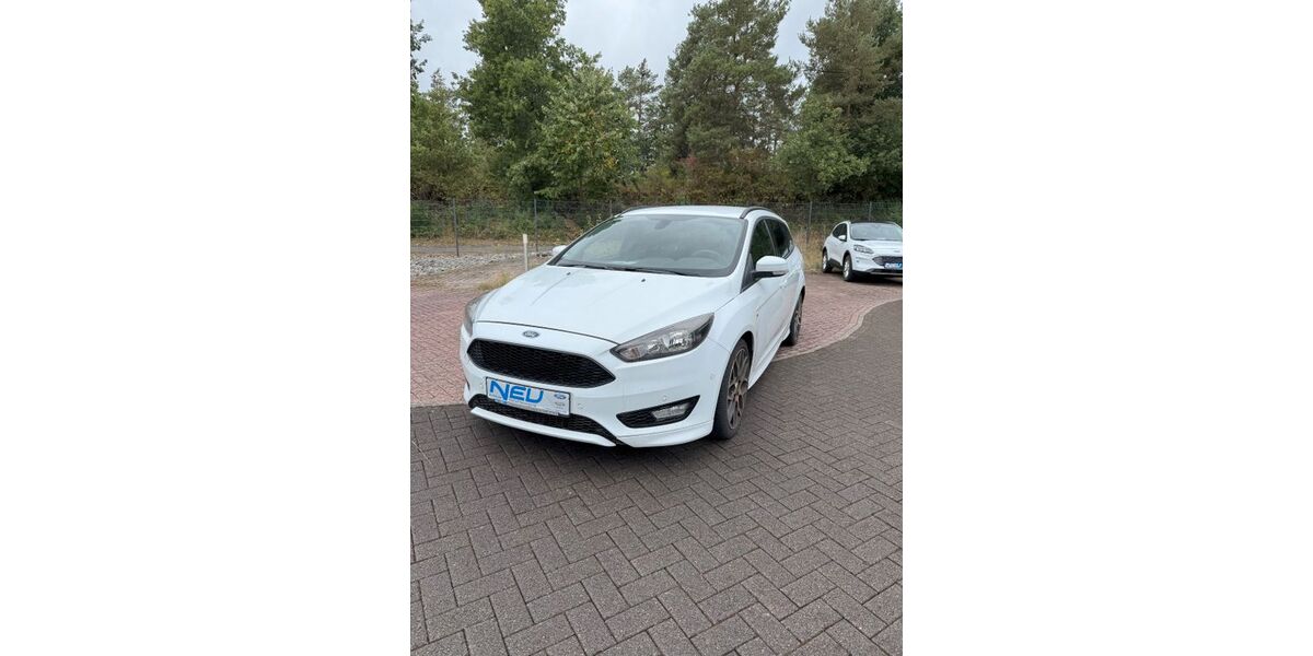 Ford Focus 42.000 km 11.950 € Homburg 66424