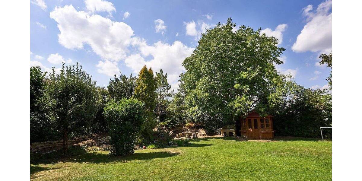 Einfamilienhaus Lauingen (Donau) Lauingen - 4 Zimmer, 225 m&sup2;, 820.000&euro; | Angebot:26731022