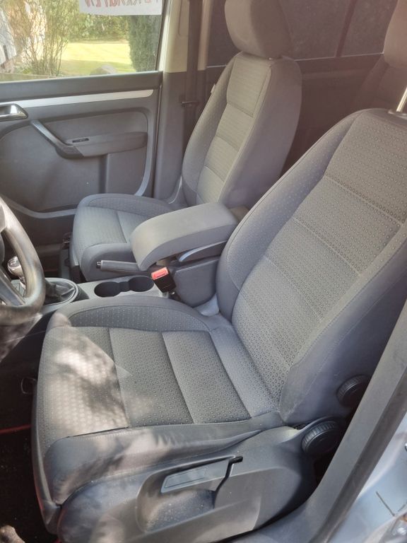 VW Touran 175.000 km 2.000 € Börnsen 21039