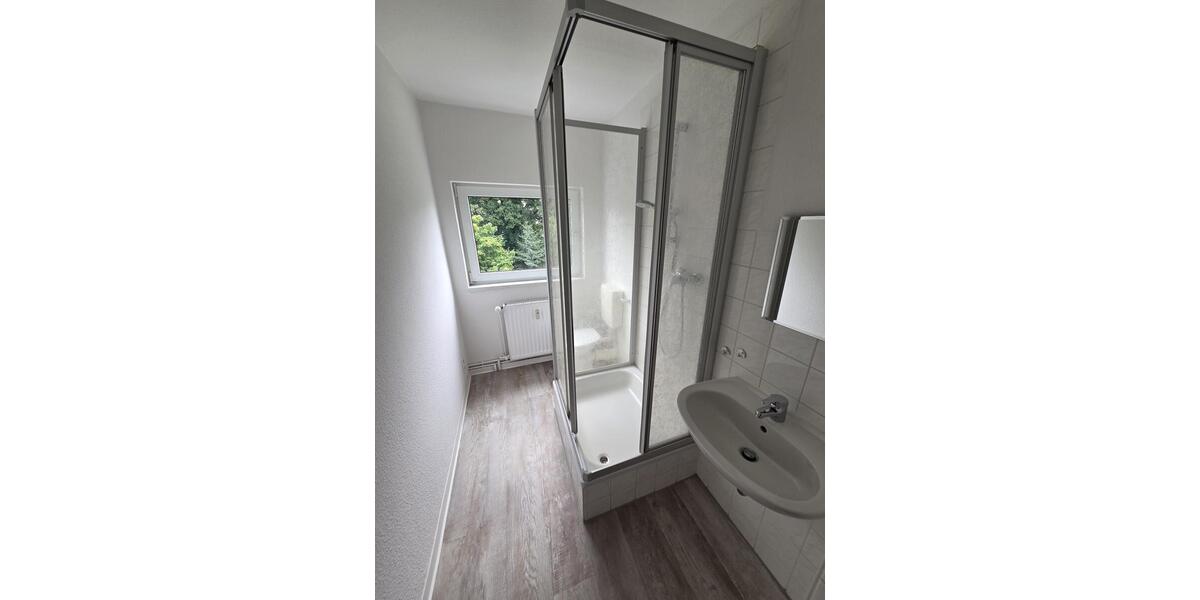 Helle 3-Zimmer-Dachgeschosswohnung mit Sichtbalken in Chemnitz-Hilbersdorf! 3 zimmer