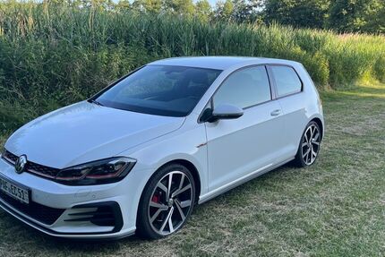 VW Golf 80.000 km 22.100 &euro; Hohenwart 86558