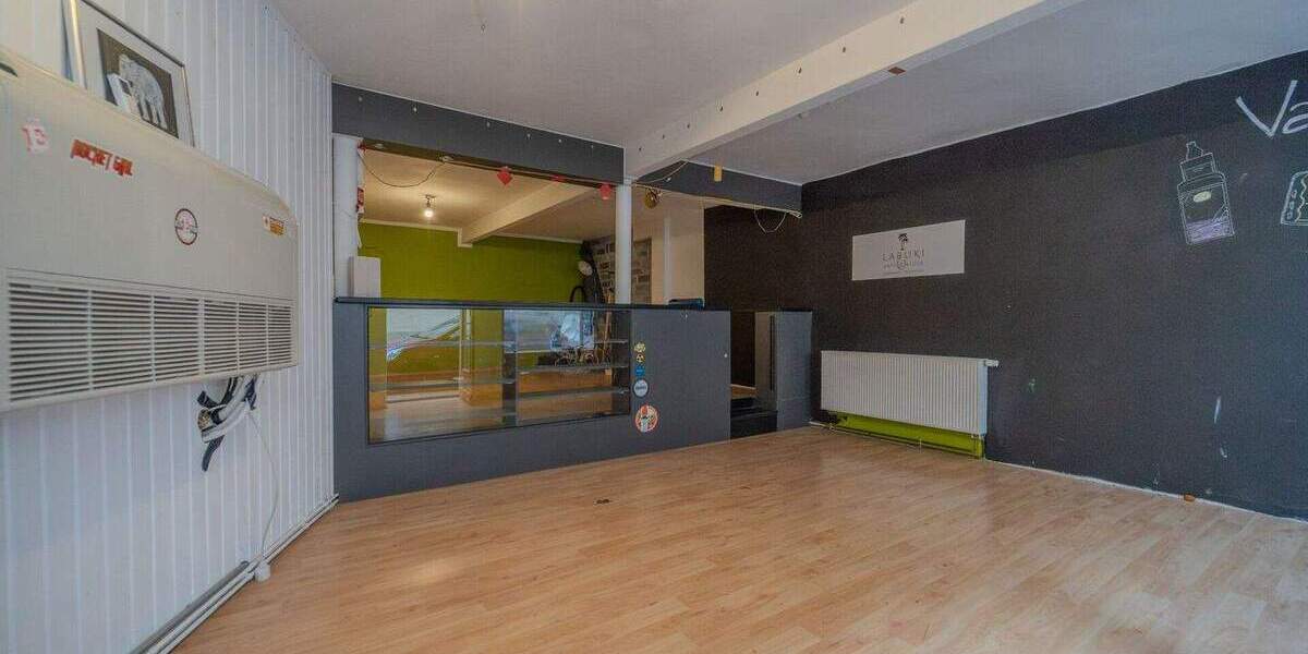 Altstadthaus mit bis zu 3 Wohneinheiten und Ladenfläche - jetzt bei realunis 9 zimmer