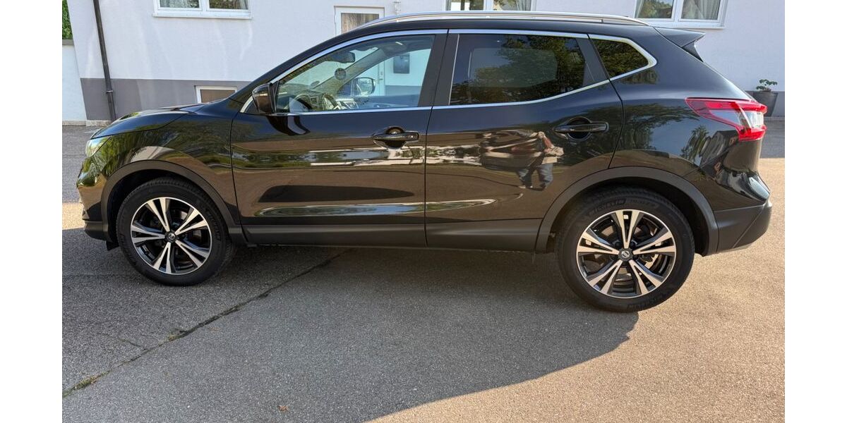 Nissan Qashqai 135.000 km 12.500 &euro; Münsingen 72525