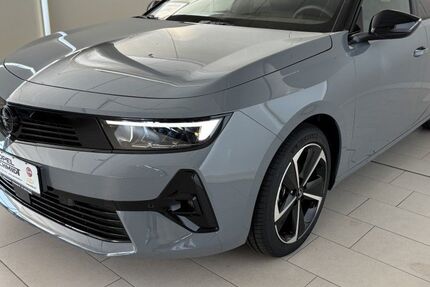 Opel Astra 7.832 km 23.990 &euro; Wilhelmshaven 26389