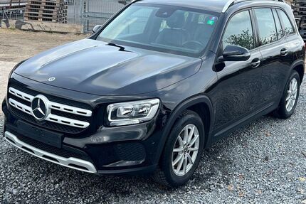 Mercedes GLB 200